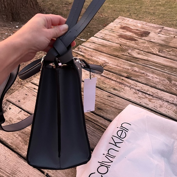 Calvin Klein NWT! Gray Satchel Handbag Purse with Dust-bag - Picture 8 of 16